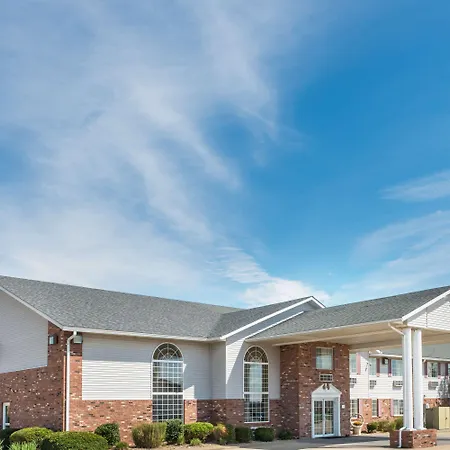 Super 8 By Wyndham Jerseyville