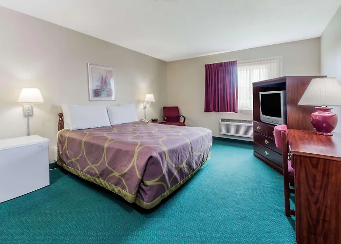 Super 8 By Wyndham 2* Jerseyville
