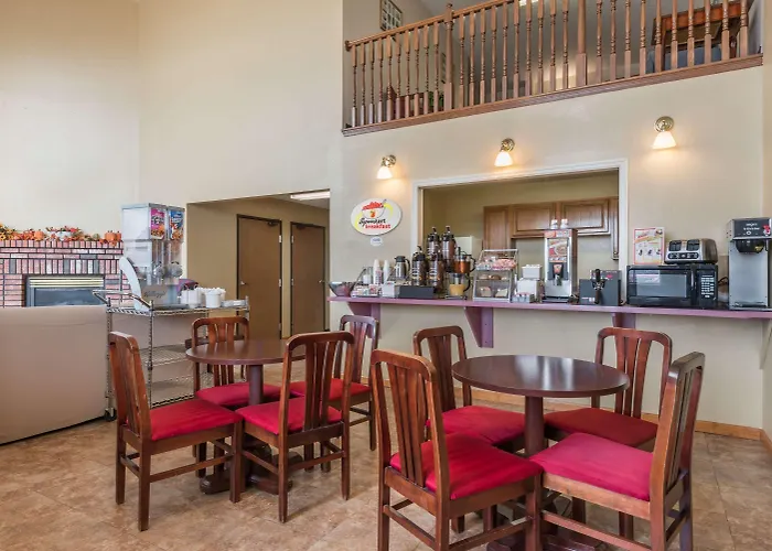 Super 8 By Wyndham Hotel Jerseyville