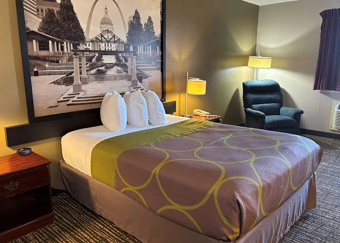 Super 8 By Wyndham Jerseyville
