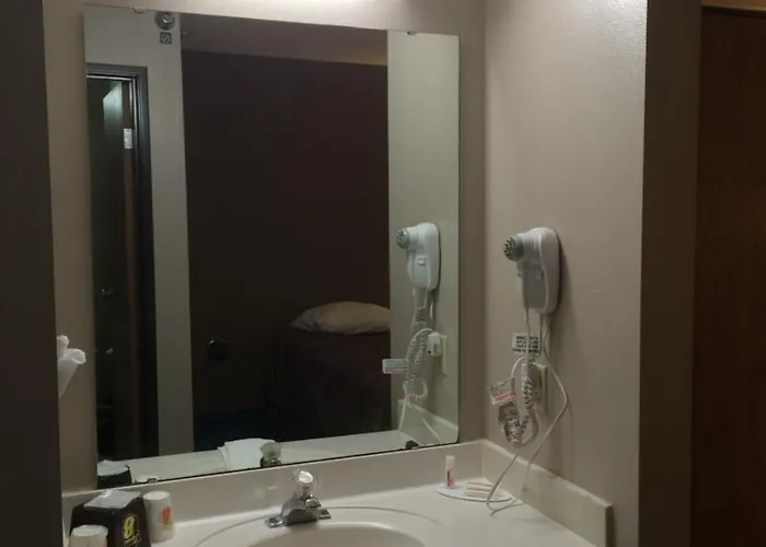 Super 8 By Wyndham
